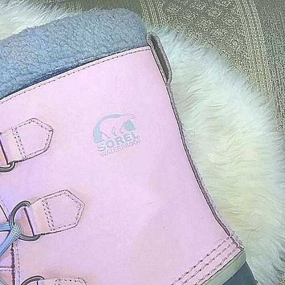 Sorel Waterproof Pink Boots - Picture 2 of 11